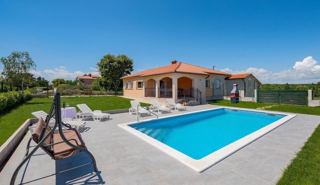 Beautiful home in Labin