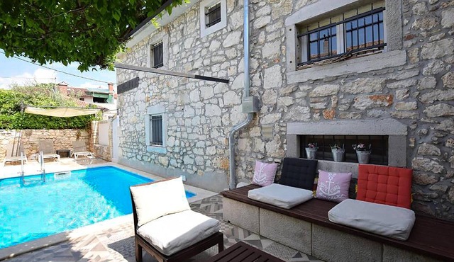 Beautiful home in Porec