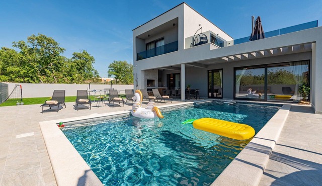 Beautiful home in Zadar in Zadar