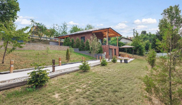 Beautiful home in Zagreb with WiFi
