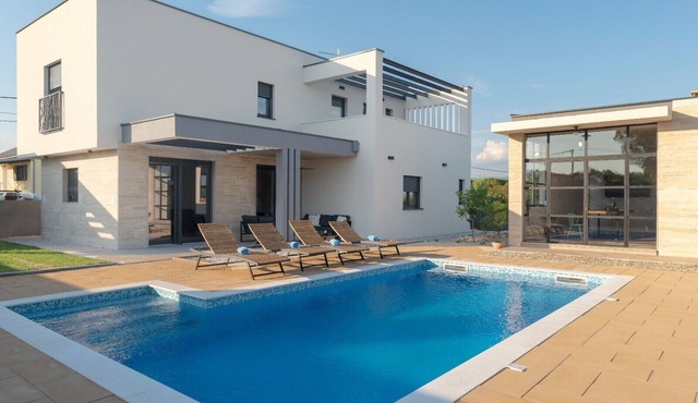 Beautiful Villa Aria in Zadar