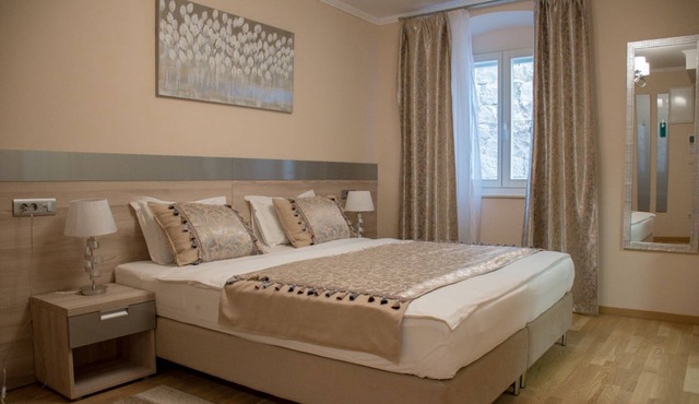 Benjamin Hotel