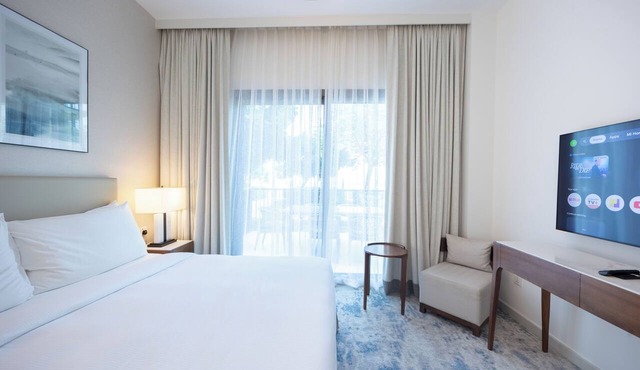 Bloomfields 3BR plus Maids - The Address in Al Aqah