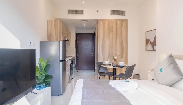 Bloomfields Cozy Studio In Hera Tower in Dubai