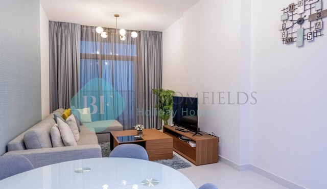 Bloomfields Modern 2BR In Arabian Gate in Dubai
