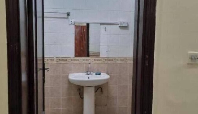 Budget Double Room 1 in Al Ain