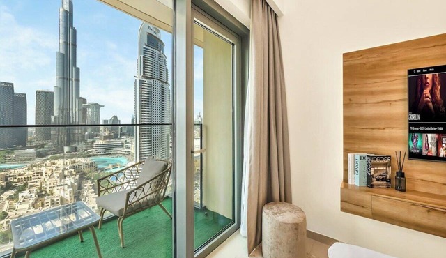 Burj & Fountain Views/LED side/Opp Dubai Mall in Dubai
