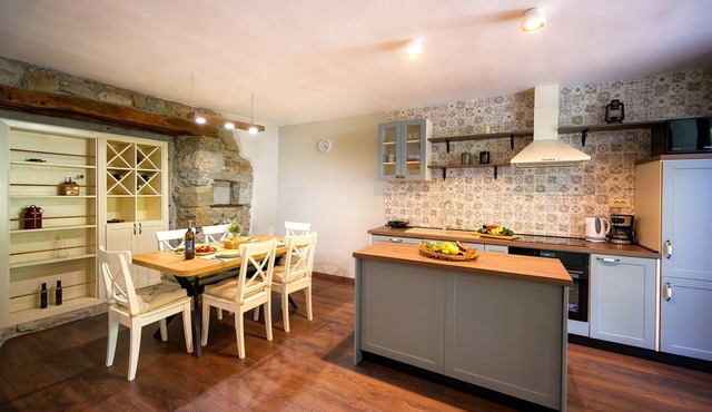 Casa Milena - Holiday stone house with a private pool/hill view/peaceful in Nugla