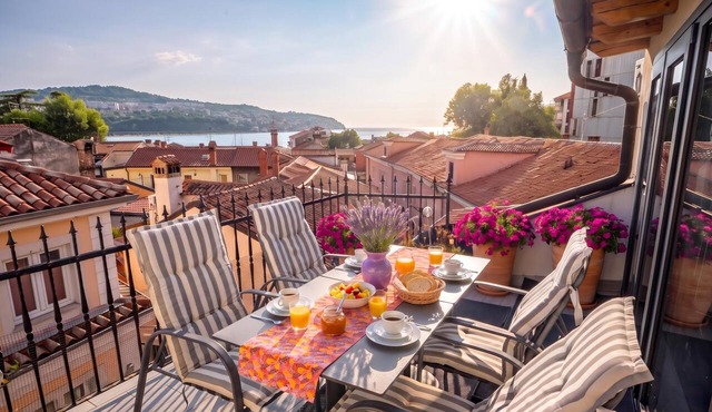 Casa Terrazza in Historic Koper with Sea View, Koper, Slovenia in Koper