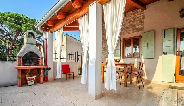 Casetta A4 - Two Bedroom Apartment, Sleeps 4