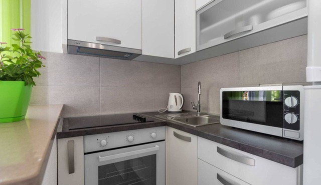 Charming studio apartment in Bilice in Bilice