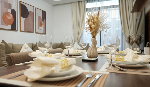 Chic 2-bedroom apartment with fitness room, WiFi in vibrant Dubai in Dubai