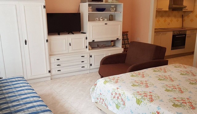 Cozy Apartments Matulji - Studio with Garden