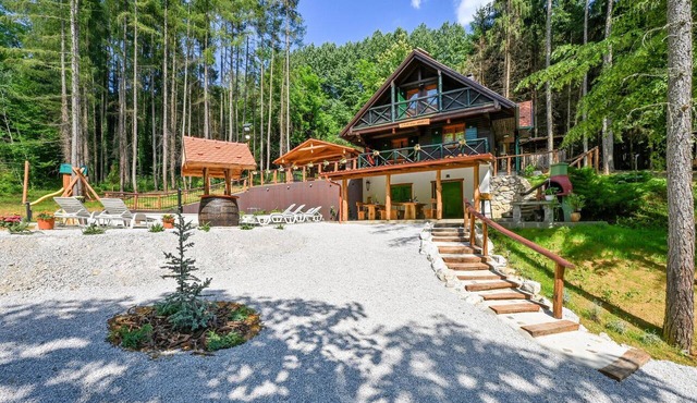 Cozy home in Klenovnik with sauna