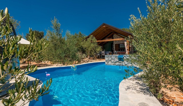 Cozy home in Punat with sauna in Punat
