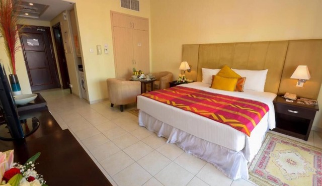 Deluxe One Bedroom Apartment Near Haji Saab Restaurant By Luxury Bookings in Discovery Gardens