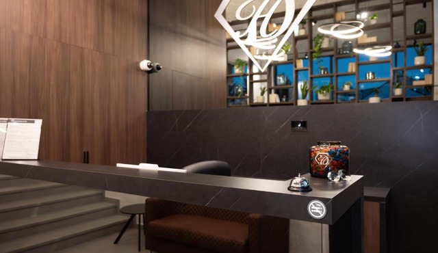 Diamond Hotel