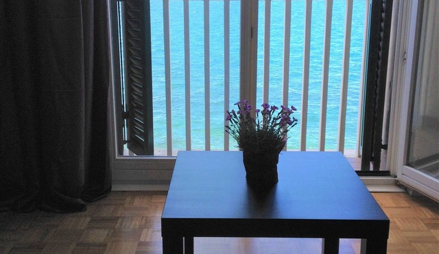 Direct On The Sea - Beach Private Apartment in Piran