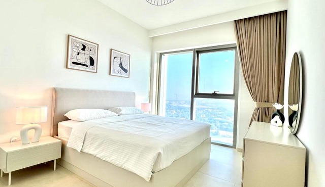 Downtown Views 1BR - Dubai Mall, Fountain & Burj Khalifa access in Dubai