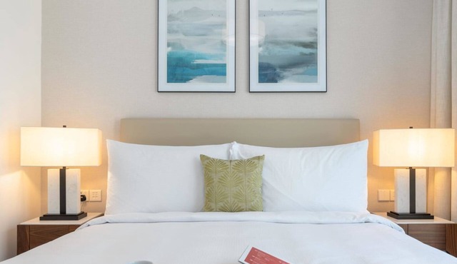 Dream Inn - 3BR Deluxe Family Suite with Beach Access in Fujairah