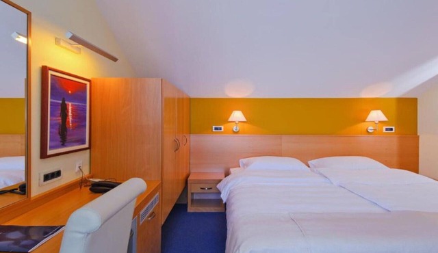 Economy Double Room With Private Bathroom in Gradac