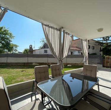 Ema & Marta apartment in Babići