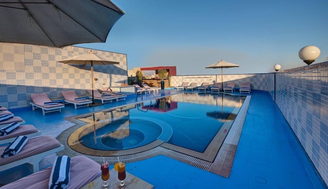 Enjoyable 1-bedroom hotel with AC in vibrant Dubai in Dubai