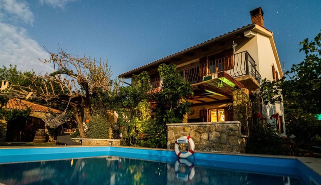 Etno Villa Matušanovi Dvori in Banjol
