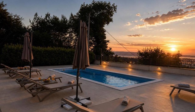 Exclusive Retreat Villa Split - Heated pool with Hydrolysis system (no chlorine)