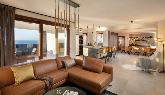 Exquisite 5-Star Luxury: Stunning 4-Bedroom Apartment with Panoramic Seaviews in Vir