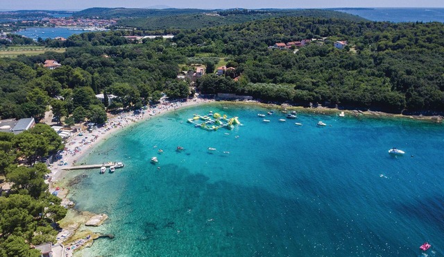 Extremely attractive small vacation home in Banjole near Pula.