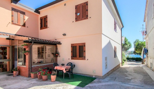 für 2 Personen ca. 30 m² in Karigador, Istrien (Umag und Umgebung) by Interhome in Novigrad (Istra)