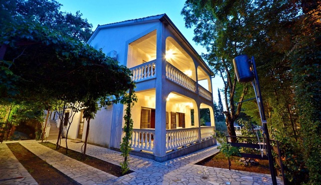 Familienwohnung in Malinska by Interhome in Krk/Milohnići