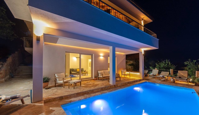 Family friendly house with a swimming pool Svirče, Hvar (K-23989) in Svirče