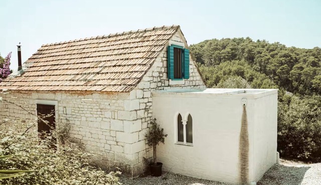 Family friendly house with a swimming pool Selca, Brač (K-24224) in Selca