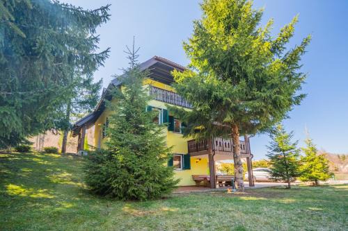 Family-friendly house with hot tub Lokve, Gorski kotar - 19457