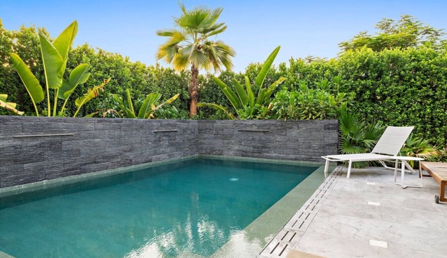 FIRST CLASS | Villa | Private Pool & Garden Bliss in Dubai