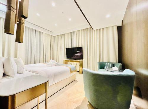 FIVE Palm Jumeirah - 2 Bedrooms & Maid Room Apartment in a Splendid Resort in Dubai