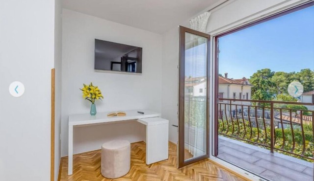 flat 'Silva6' with water view in Rovinj