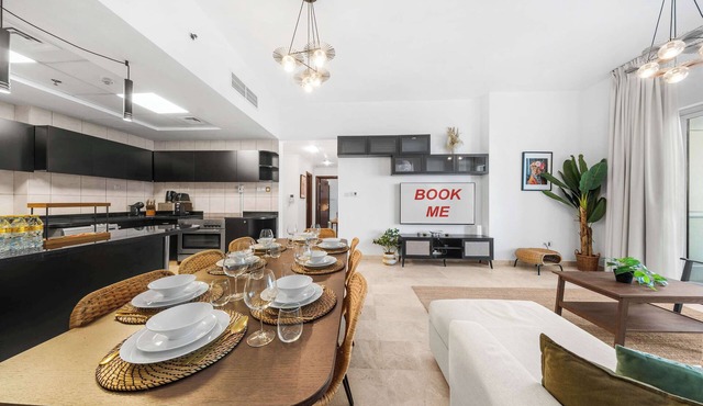 Free housekeeping visits during your stay - StayShort - Majestic 3 Bedroom in Dubai Marina that Sleeps 10! in Dubai Marina