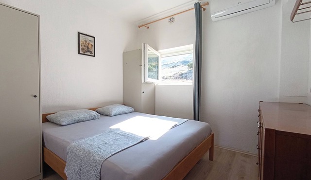 From 25 per day. Only 200 meters from the beach with beautiful sea views in Pag