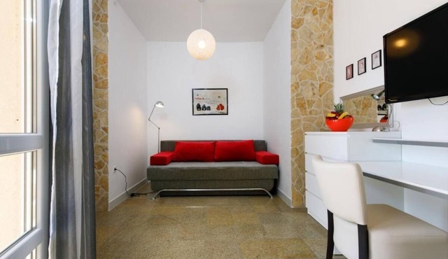 Fully Equiped Apartments for 3 Adults in Split
