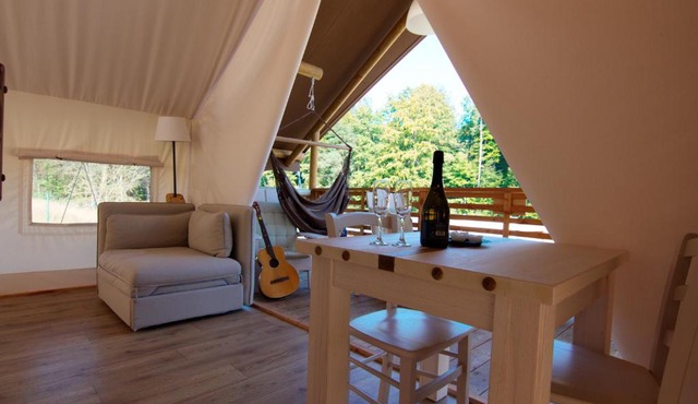 Glamping SUN VALLEY Bioterme in Ljutomer