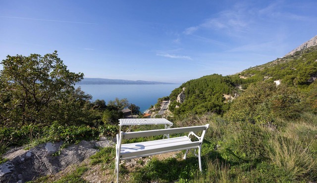 Gorgeous apartment in Lokva Rogoznica with WiFi