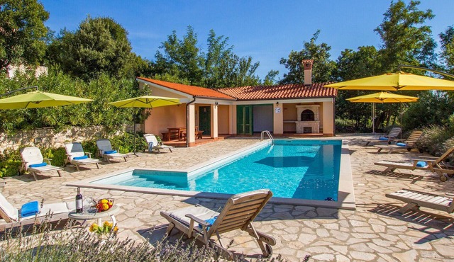 Gorgeous home in Koromacno with WiFi