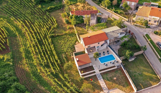 Gorgeous home in Krivodol in Krivodol
