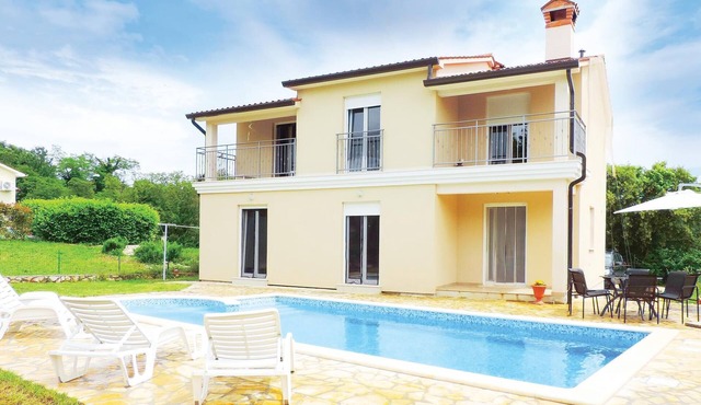 Gorgeous home in Labin