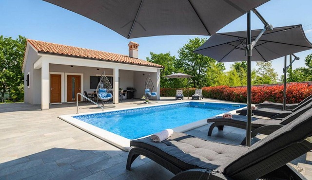 Gorgeous home in Labin