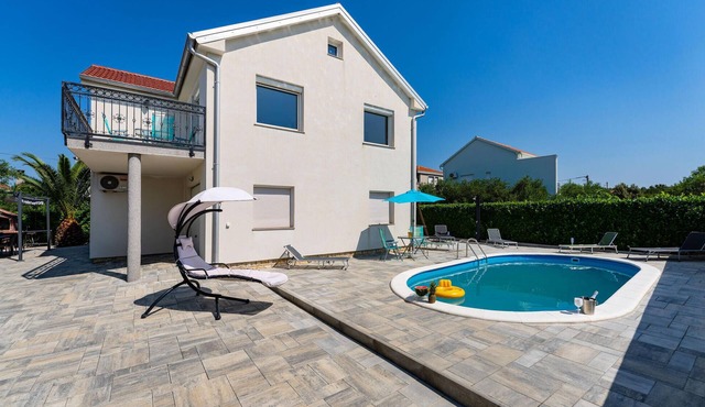 Gorgeous home in Polaca