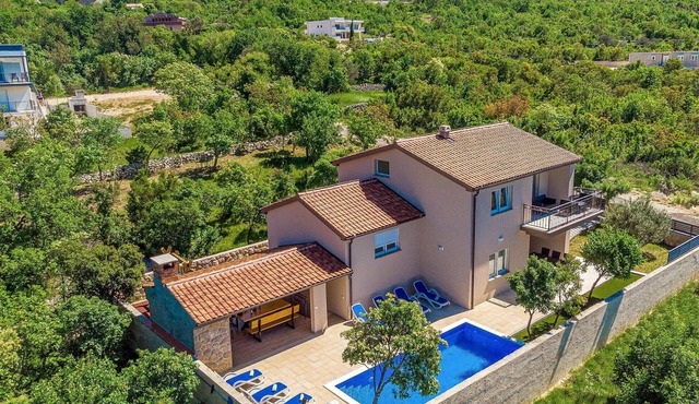 Gorgeous home in Rovanjska